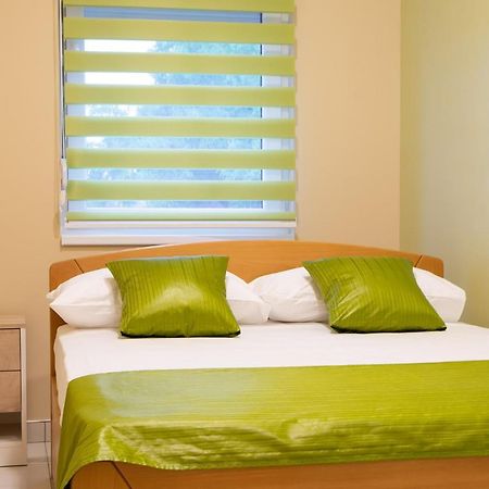 Jana Apartmani Belgrade Luaran gambar