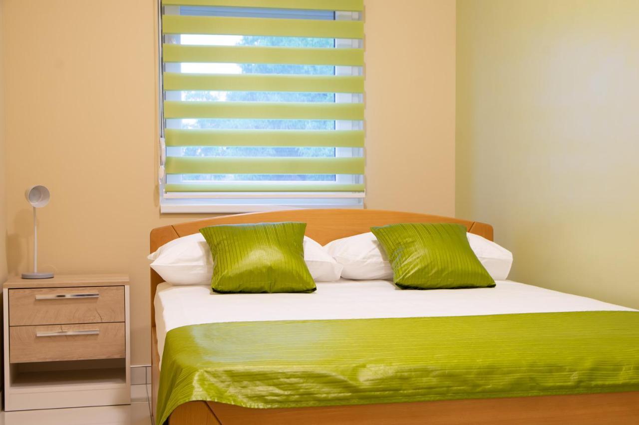 Jana Apartmani Belgrade Luaran gambar
