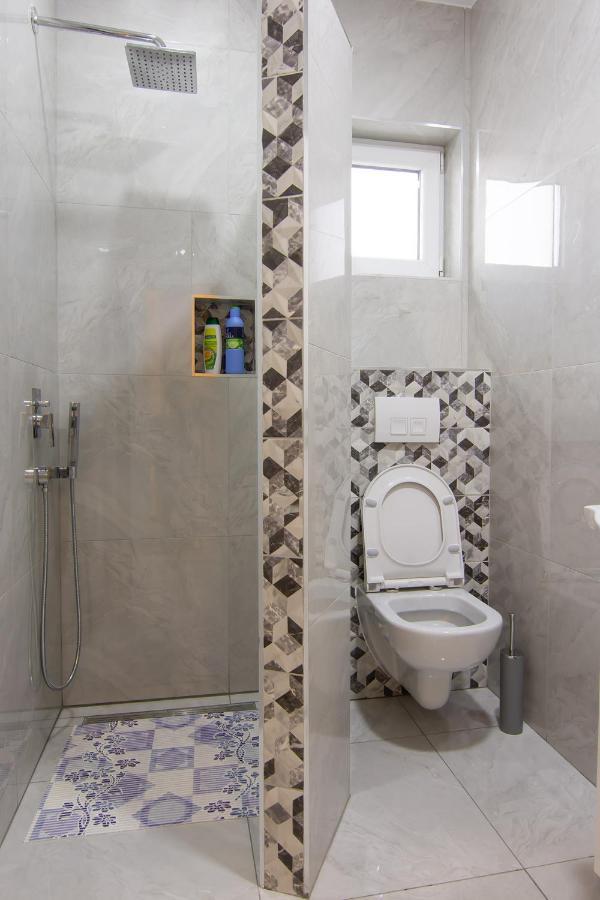 Jana Apartmani Belgrade Luaran gambar